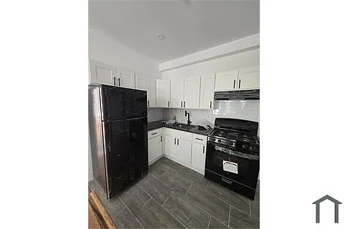 178 N 7th St #1 Photo 1