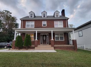 1034 S Washington St APT 5, Falls Church, VA 22046