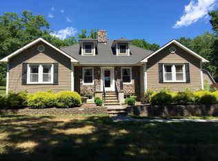 1 Old Mill Rd, Chester, NJ 07930