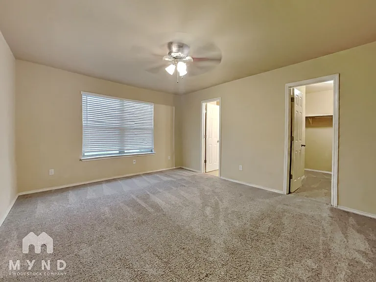 1001 Apollo Cir — Photo 10