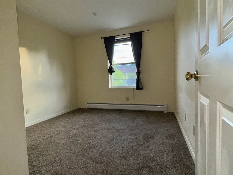 126 Vine St #6-A — Photo 10