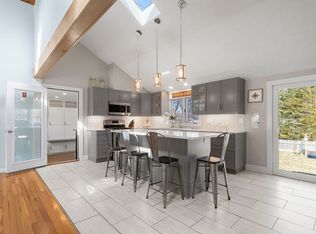 16 Alden Ter, Plymouth, MA 02360
