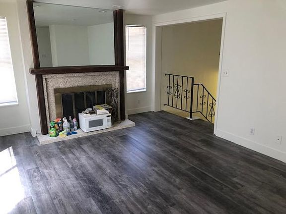 3rd image of 4284 S Hemingford Ct #0