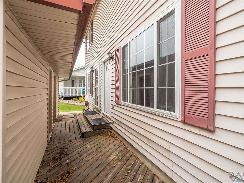 1504 E Redwood Blvd UNIT B, Brandon, SD 57005 Zillow