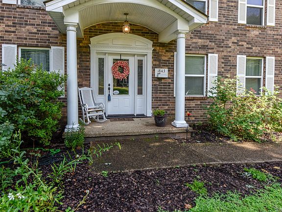 3rd image of 1843 Northwood Dr