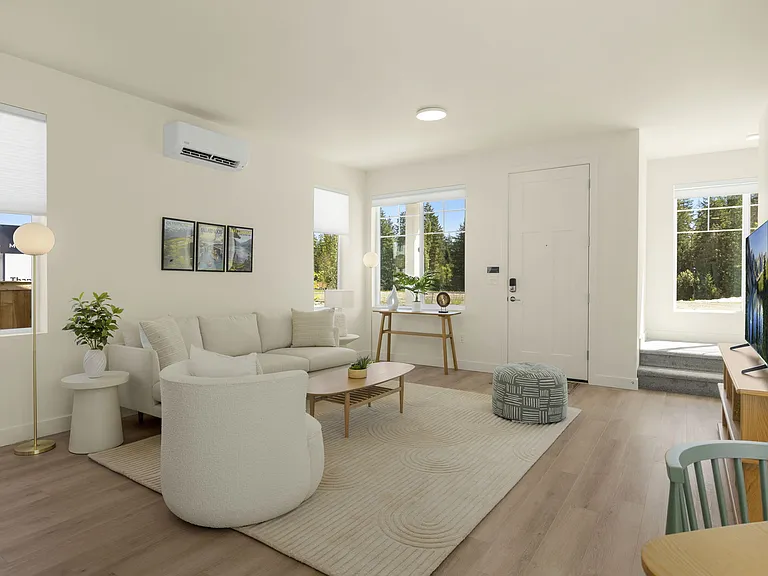 Residences at McCormick Village — Photo 24