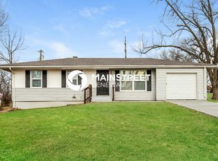 12 Main Ct, Liberty, MO 64068