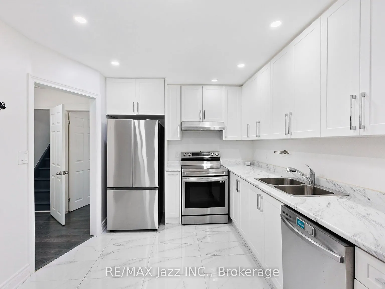 2 bed, $1,850 — Photo 4