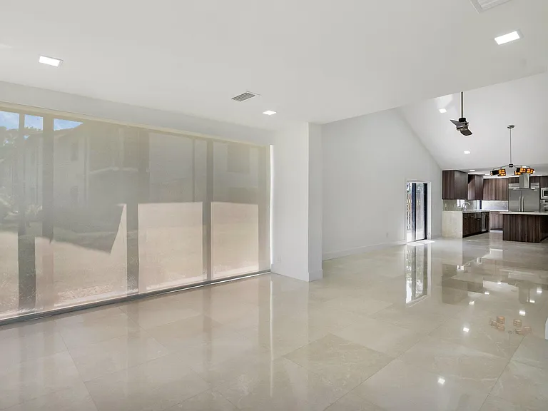 21922 Cypress Dr — Photo 14