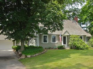 2294 58th St, Fennville, MI 49408