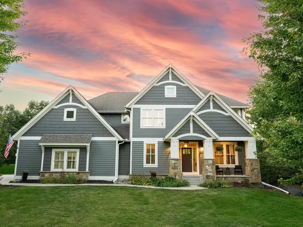 3358 Pete Miller Ln N, Stillwater, MN 55082