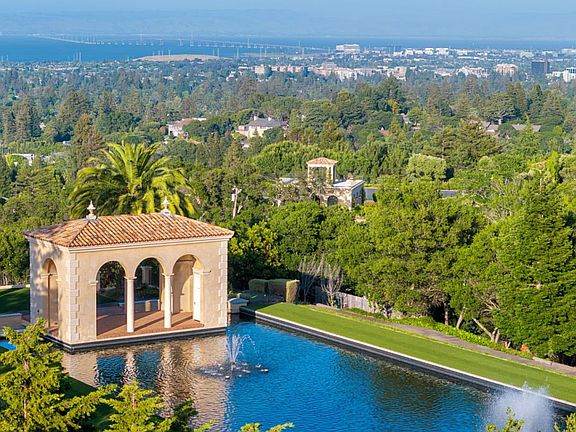 4th image of 3000 Ralston Ave