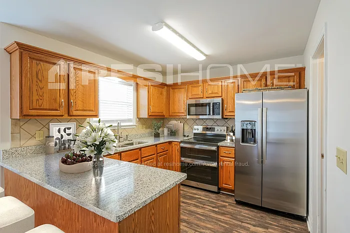 Building Photo - 406 Forrest Dr