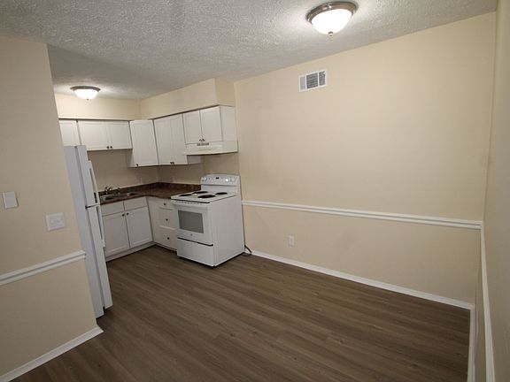 5th image of 425 Tibet Ave #G