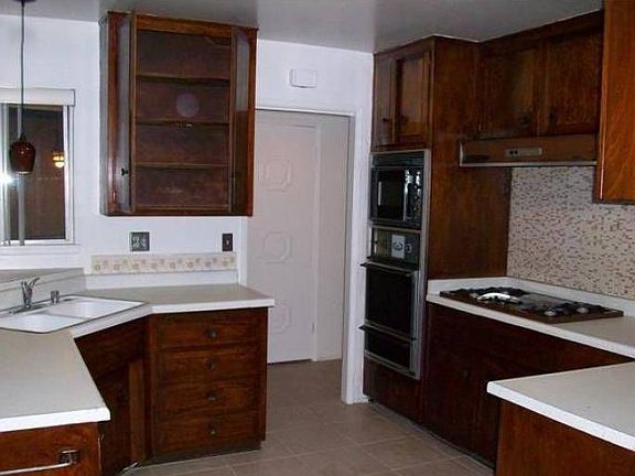 Open Kitchen