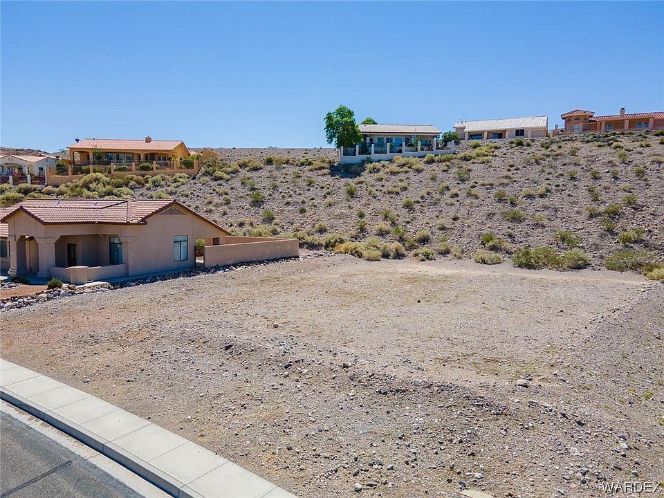 1st image of 2918 Desert Trail Drive
