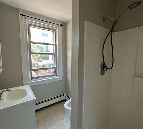 5th image of 166 Bridge St