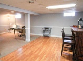 8 Lancia Pl, Lindenwold, NJ 08021