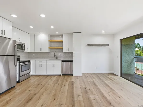1092 Fresno St APT 4, San Diego, CA 92110