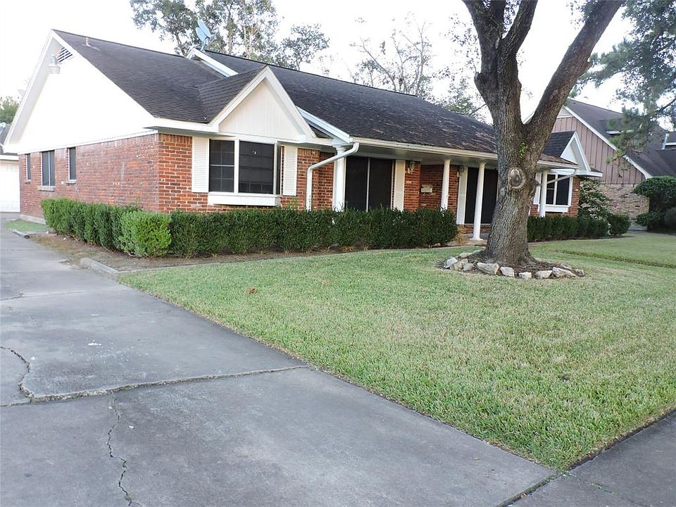 1st image of 6723 Hollygrove Dr