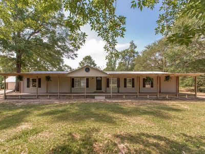 15 Benjamin Ln, Poplarville, MS, 39470