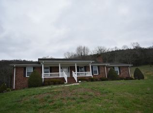52 Plunketts Creek Cir, Carthage, TN 37030