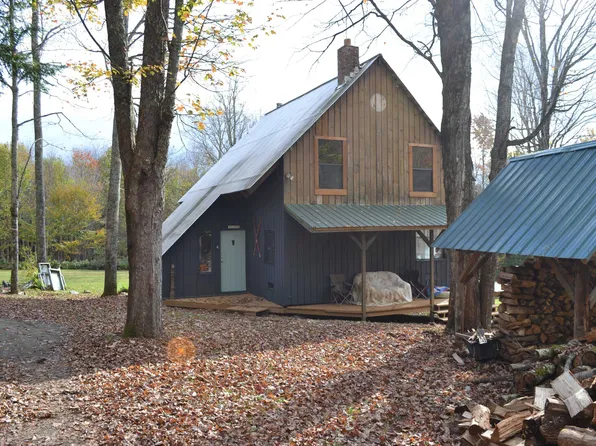 369 Woodland Drive, Jay, VT 05859