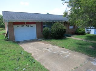 174 Garden Grove St, Danville, VA 24541