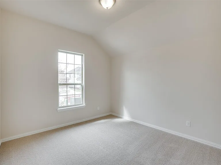 16625 Hidden Cove Dr — Photo 27