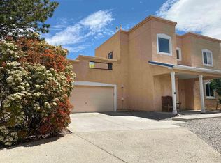 6932 Golden Mesa, Santa Fe, NM 87507