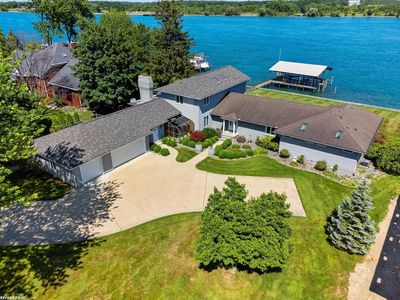 4565 Chamberlain St, East China, MI, 48054