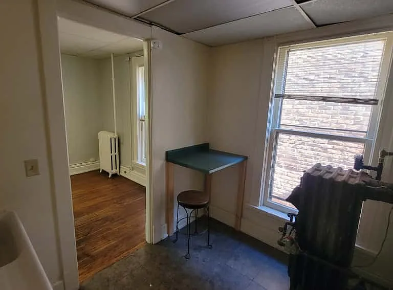 1014 N Superior St #2 — Photo 2