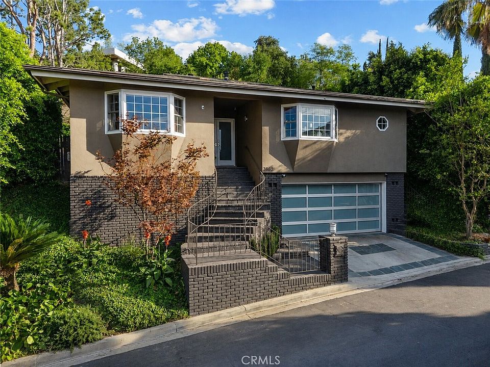 1st image of 3862 Sherwood Pl