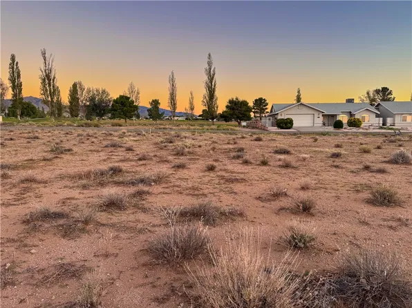 9839 N Medicine Point Drive, Kingman, AZ 86401