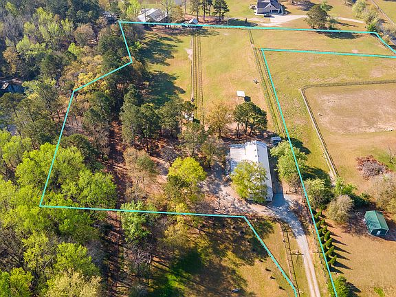 2nd image of 708 New Bridge Rd