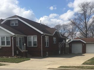 505 N 4th St, Effingham, IL 62401