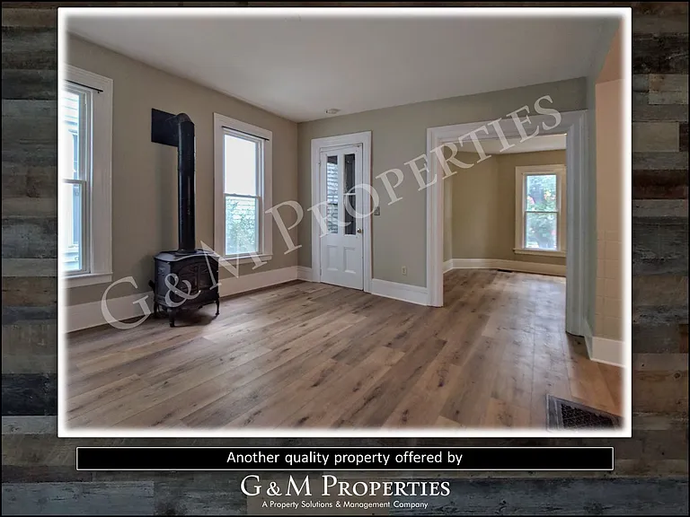 18 Hickory St — Photo 6
