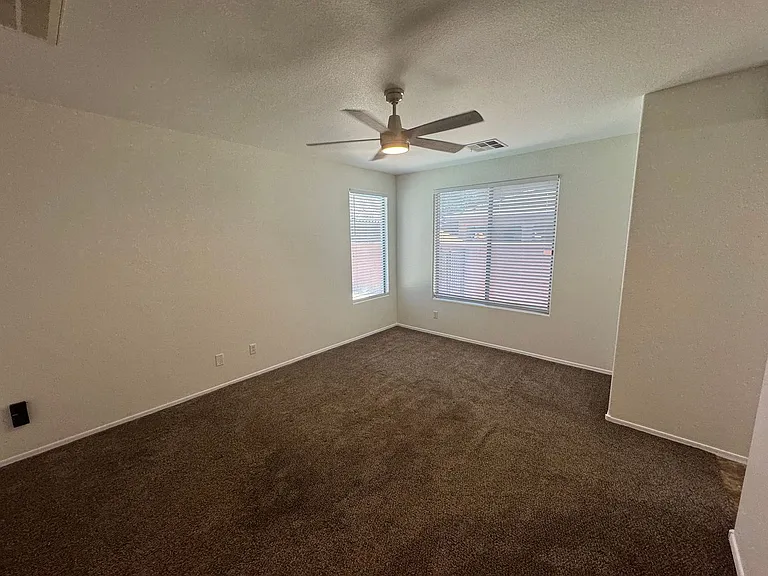 4133 E Cherry Hills Dr — Photo 8