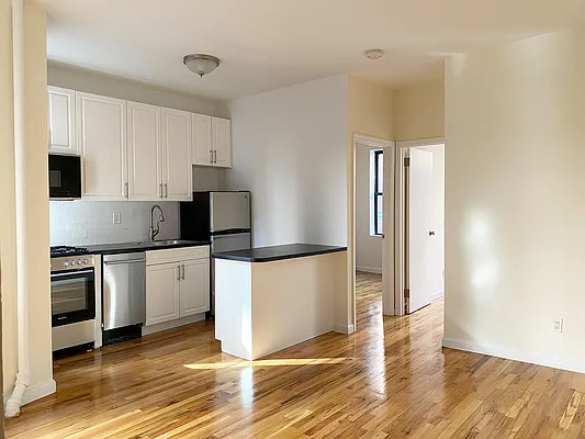 Rented by Waverly Realty Associates | media 16