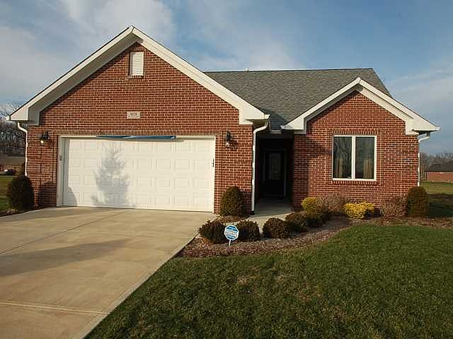 1st image of 5828 Sly Fox Ln