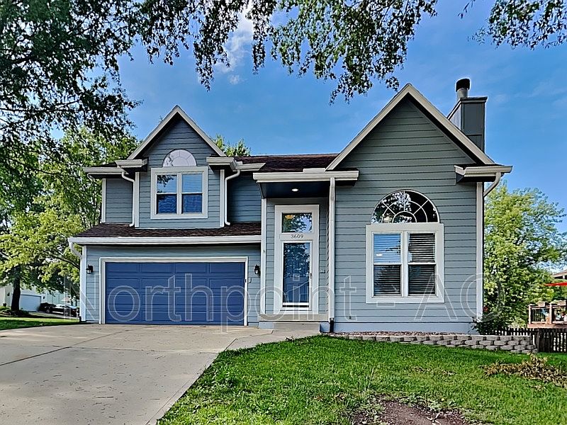 1st image of 3609 NW Hidden Pointe Dr