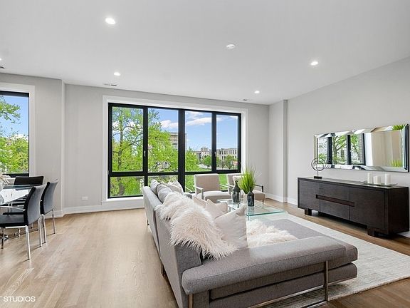 4th image of 6242 S Greenwood Ave #3N