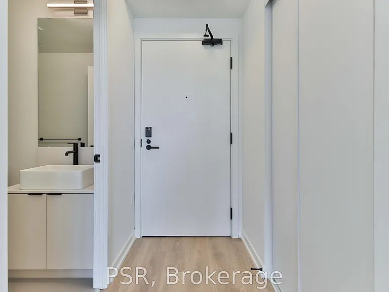 1285 Dupont St #1606 — Photo 25
