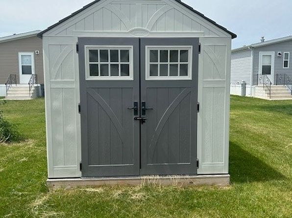 660 Laurel Rd #404, Manteno, IL 60950