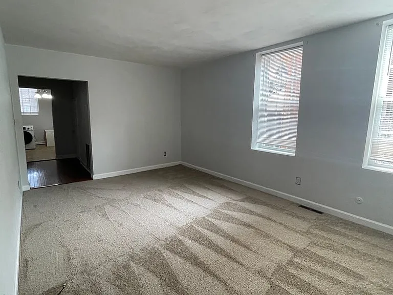 610 W Princess Anne Rd #B2 — Photo 5
