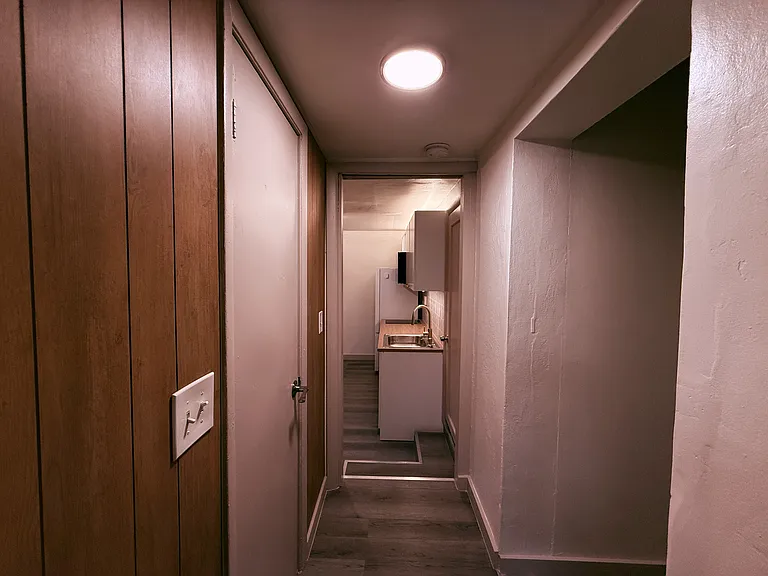 545 NE 111th St #3 — Photo 9