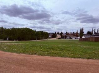 4404 51st Ave, Hardisty, AB T0B 1V0