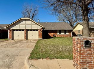 1021 Apollo Cir, Edmond, OK 73003