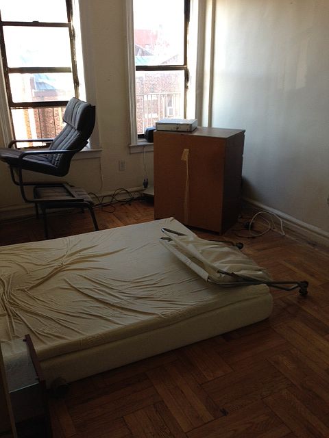 2nd image of 13 Cumming St APT 4M