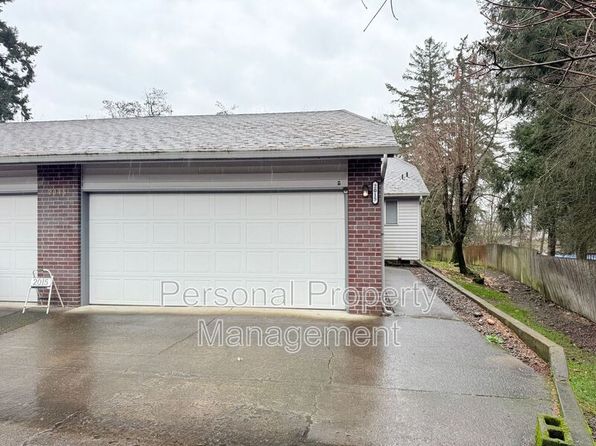 2015 SE 114th Ct APT B